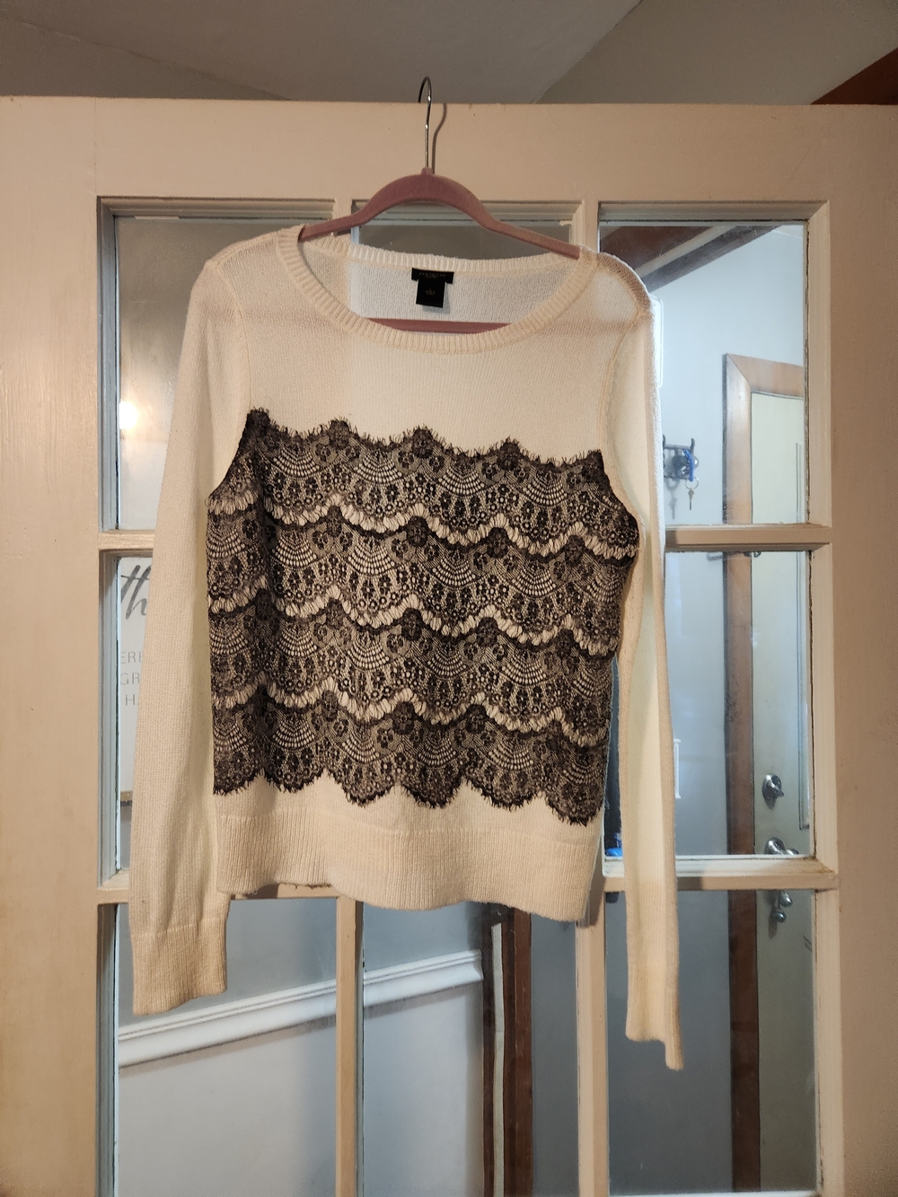 Ann Taylor Factory Large Ivory Black Lace Front Knit Sweater Top